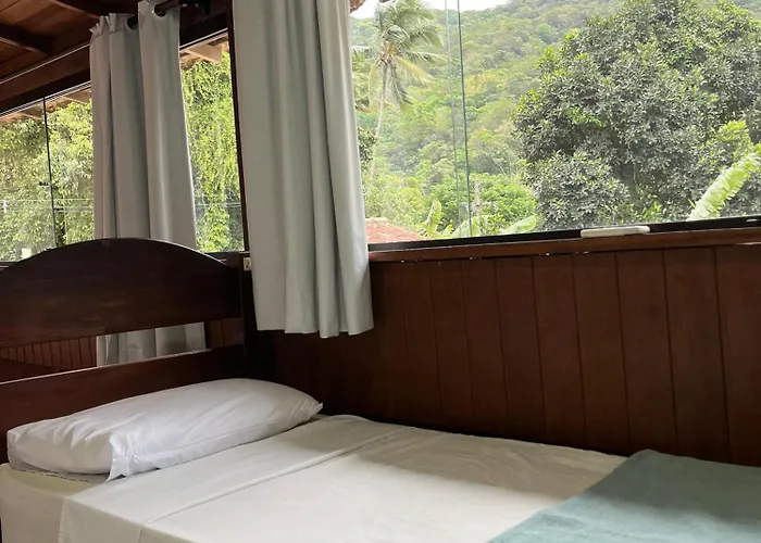 Biergarten Hostel Ilha Grande